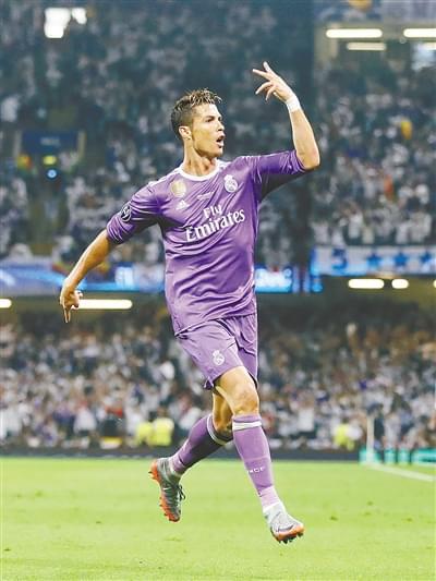 的衬托之下 的衬托之下