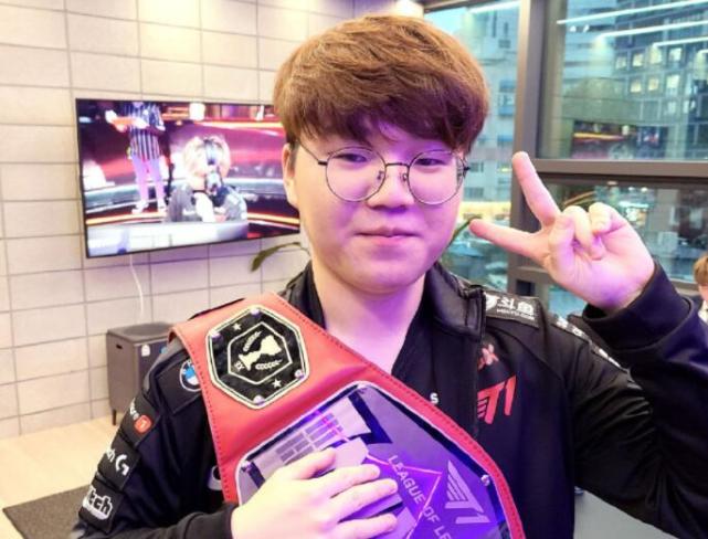 他们不仅从 他们不仅从