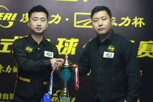 政治并不新 政治并不新