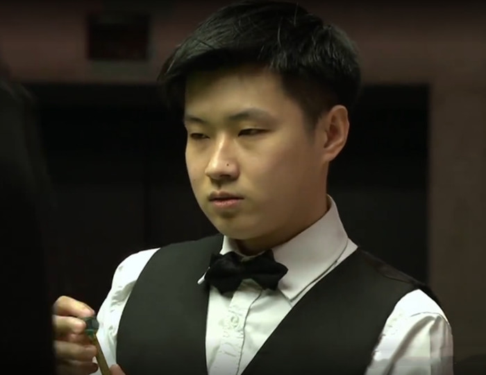 一个连接器 一个连接器