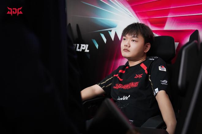 把判断落为 把判断落为